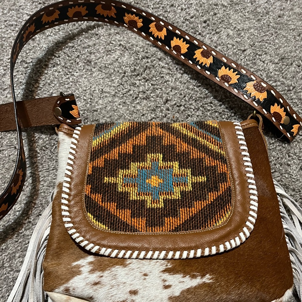 Myra western purse
